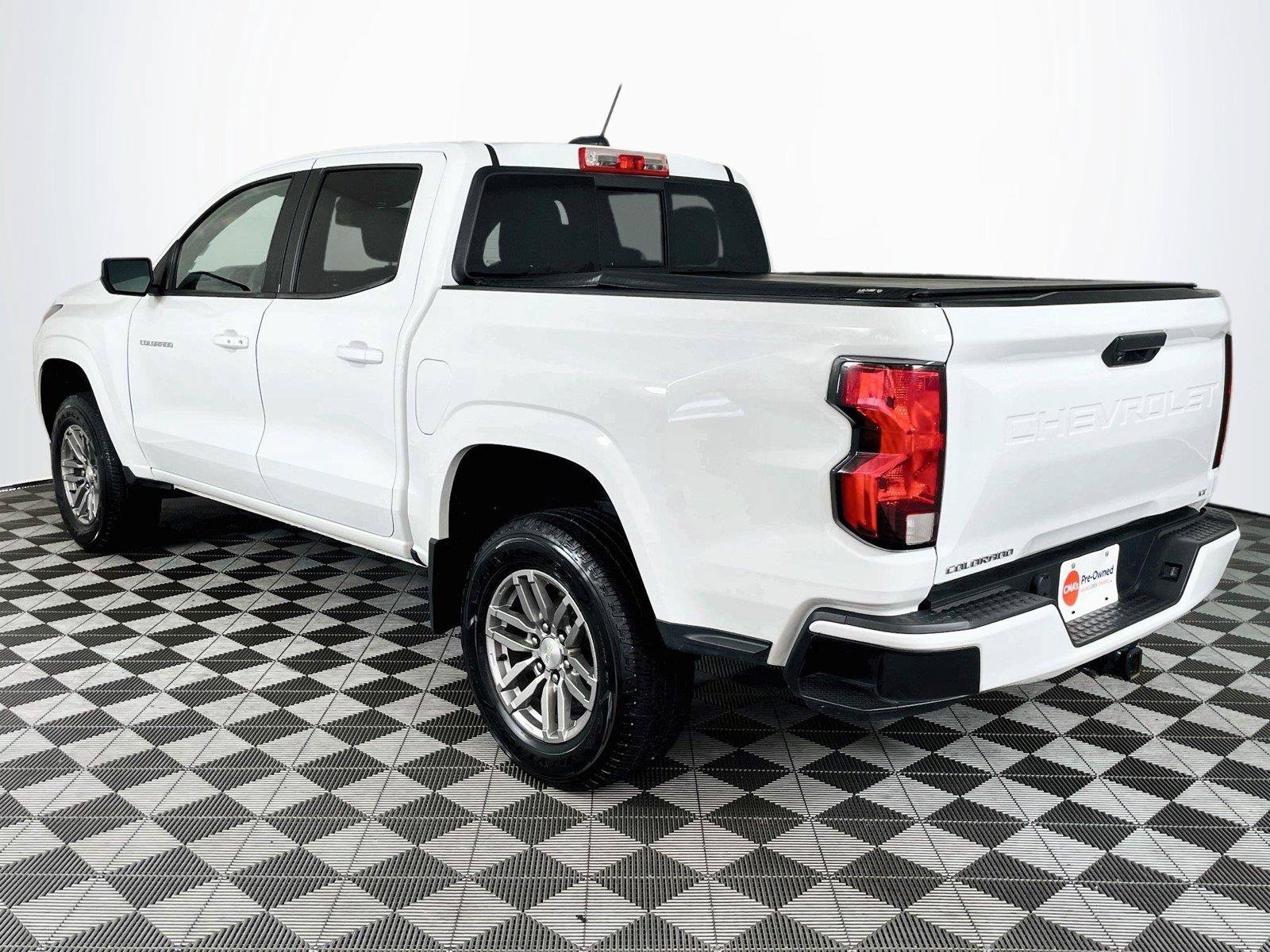 Used 2023 Chevrolet Colorado LT w/ LT Convenience Package RWD image 6