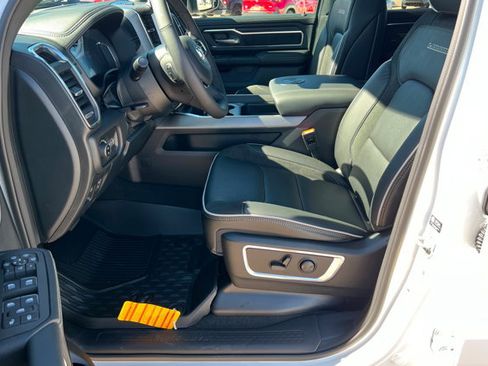 New 2026 RAM 1500 Laramie w/ Night Edition AWD/4WD image 17