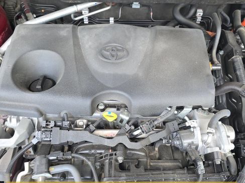 Used 2023 Toyota Venza Limited AWD/4WD image 12