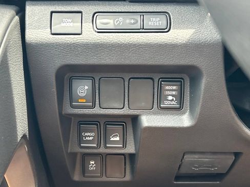 Certified 2025 Nissan Frontier SV w/ SV Convenience Package AWD/4WD image 32
