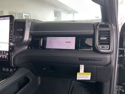 New 2026 RAM 2500 Limited image 32