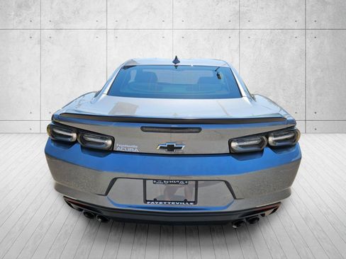 Used 2021 Chevrolet Camaro LT w/ RS Package RWD image 6