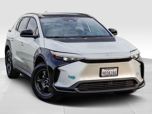 Used 2024 Toyota bZ4X XLE image 2