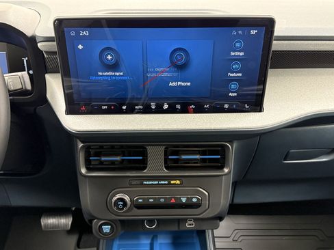 New 2025 Ford Maverick XLT w/ XLT Luxury Package image 24