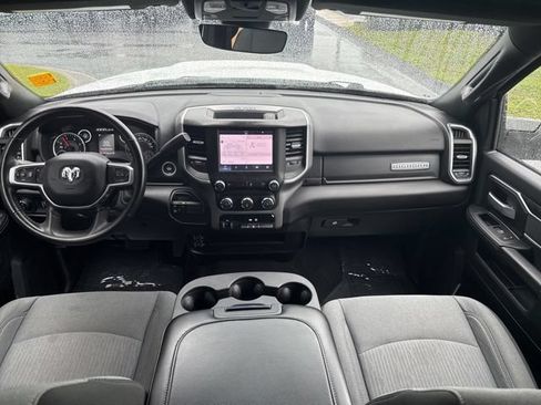 Used 2024 RAM 2500 Big Horn AWD/4WD image 22