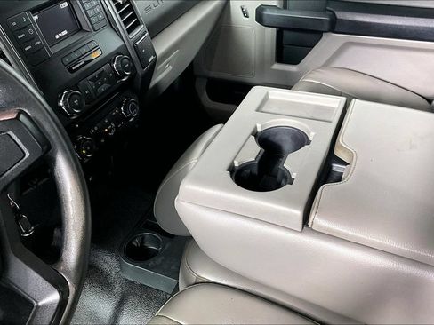 Used 2017 Ford F350 XL RWD image 17