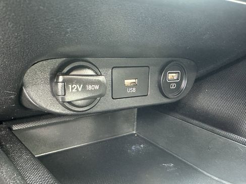 Used 2023 Hyundai Elantra SEL w/ Cargo Package image 30