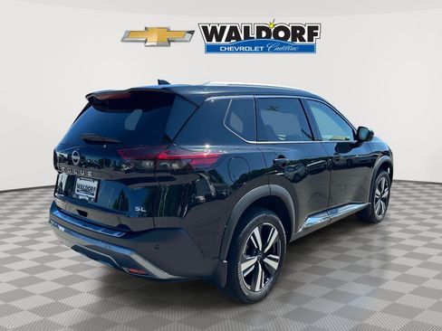 Used 2023 Nissan Rogue SL FWD image 6