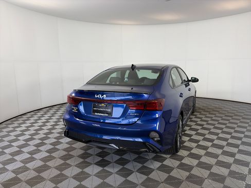 Certified 2024 Kia Forte GT-Line image 10