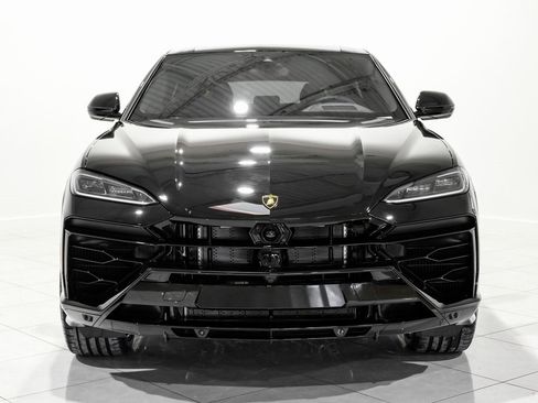 Used 2025 Lamborghini Urus SE image 2