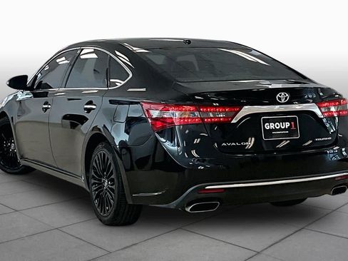Used 2016 Toyota Avalon Touring FWD image 11