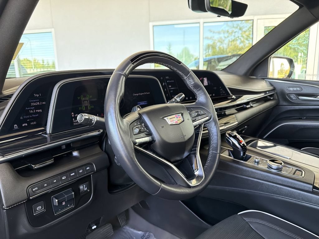 Certified 2023 Cadillac Escalade Sport w/ LPO, ONYX Package AWD/4WD image 11