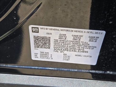 Used 2025 Chevrolet Equinox LT AWD/4WD image 24