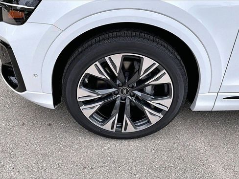 New 2026 Audi Q8 Premium Plus image 13