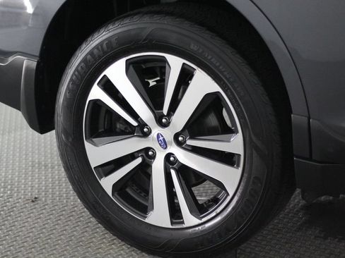 Used 2018 Subaru Outback 3.6R Limited AWD/4WD image 62