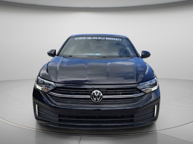 Used 2024 Volkswagen Jetta Sport FWD image 8