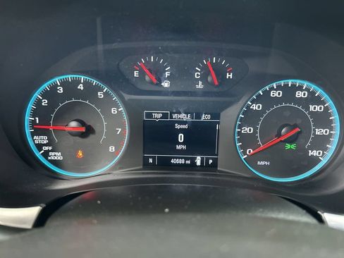 Used 2020 Chevrolet Traverse LS w/ LPO, Black Accent Package AWD/4WD image 13