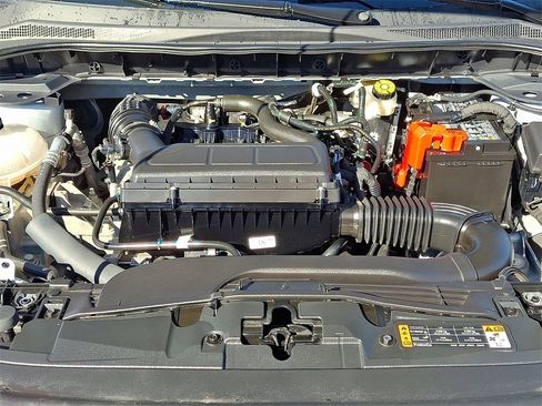 Used 2025 Ford Escape ST-Line image 28