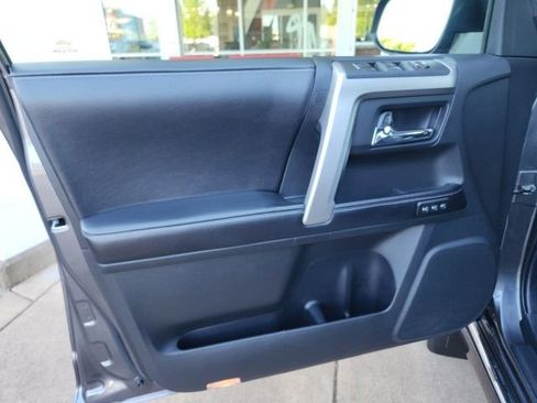 Certified 2016 Toyota 4Runner Limited AWD/4WD image 14