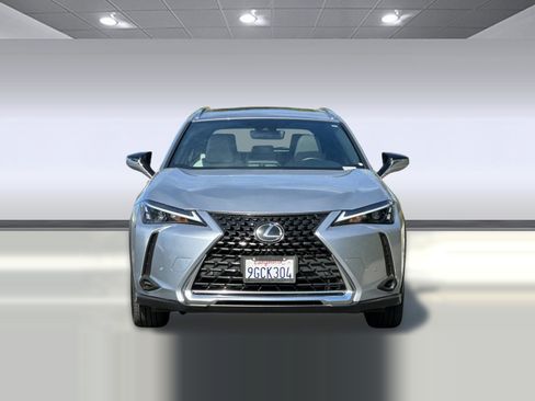 Used 2023 Lexus UX 250h FWD w/ Accessory Package (Z2) image 5