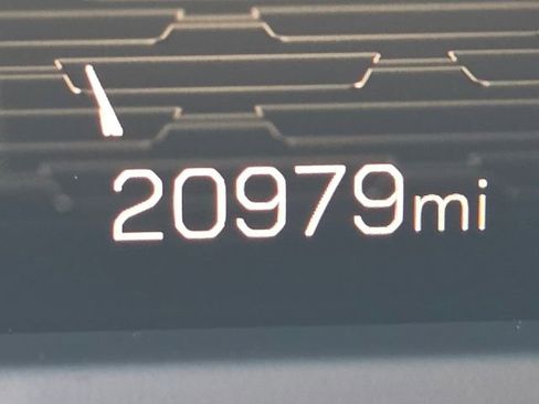 Used 2024 GMC Acadia Elevation w/ Luxury Package image 19