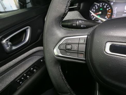 Used 2023 Jeep Compass Latitude w/ Convenience Group AWD/4WD image 30