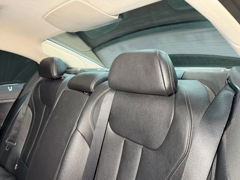Used 2016 BMW 740i RWD image 19