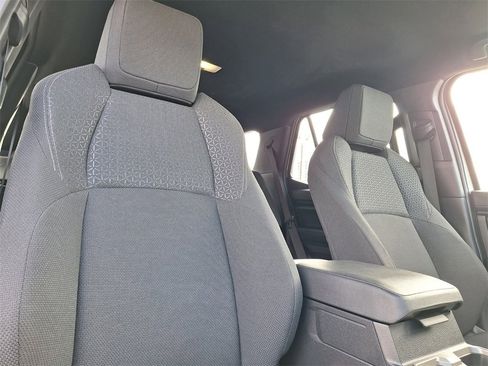 Used 2025 Toyota 4Runner SR5 image 27