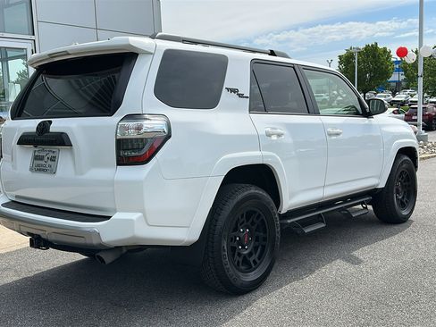 Used 2024 Toyota 4Runner TRD Off-Road Premium w/ Off Road Premium Plus Package AWD/4WD image 8