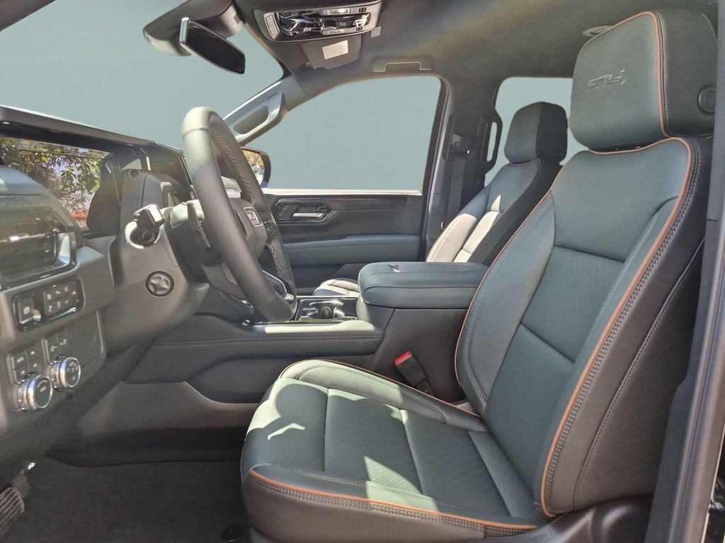 New 2026 GMC Yukon XL AT4 AWD/4WD image 18