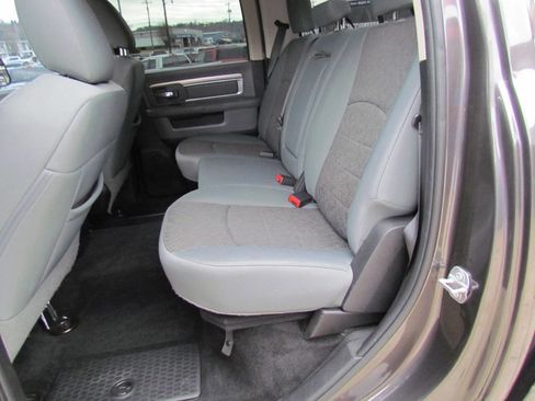 Used 2017 RAM 1500 Big Horn image 12