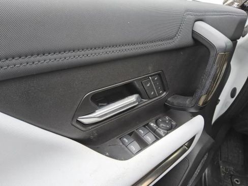 Used 2025 GMC Hummer EV 3X image 8