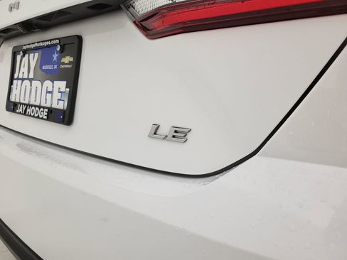 Used 2025 Toyota Camry LE image 20