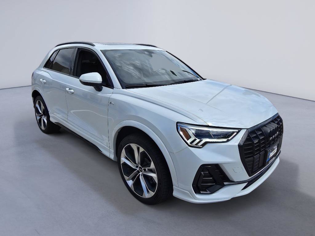 Used 2022 Audi Q3 2.0T Premium Plus AWD/4WD image 7