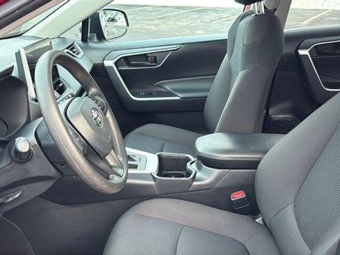 Used 2024 Toyota RAV4 LE image 26