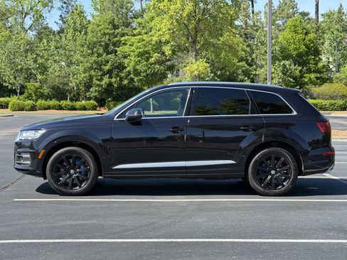 Used 2018 Audi Q7 3.0T Premium Plus w/ Premium Plus Package AWD/4WD image 5