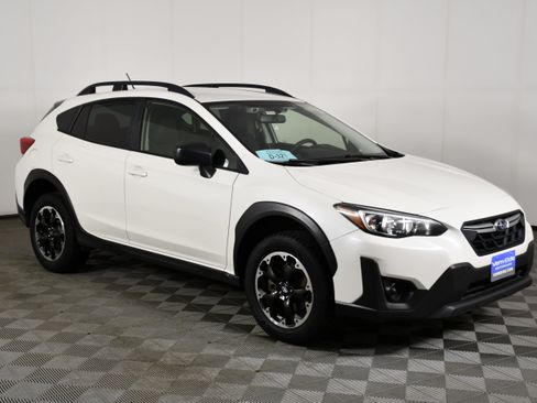 Used 2023 Subaru Crosstrek 2.0i AWD/4WD image 4