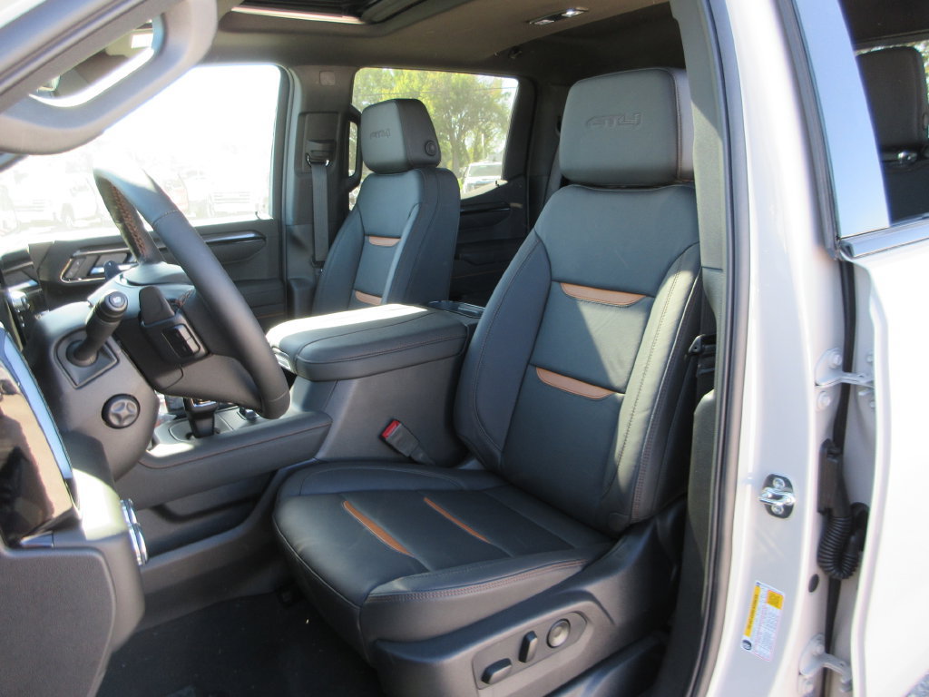 New 2026 GMC Sierra 1500 AT4 w/ AT4 Premium Package AWD/4WD image 12