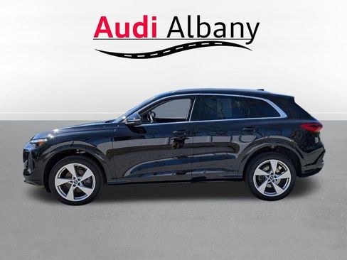 Used 2025 Audi Q5 Premium Plus w/ Premium Plus AWD/4WD image 7