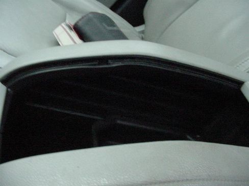 Used 2019 Toyota Highlander XLE image 22