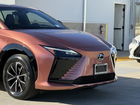 New 2026 Lexus RZ 350e 2WD image 3