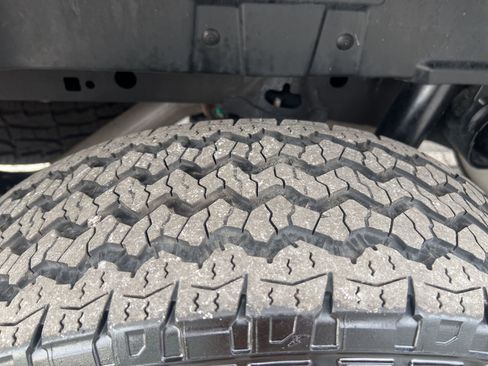 Used 2024 Ford Ranger XLT w/ FX4 Off-Road Package image 35