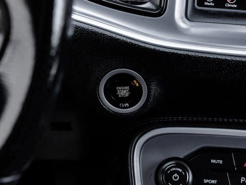 Used 2021 Dodge Challenger R/T RWD image 27