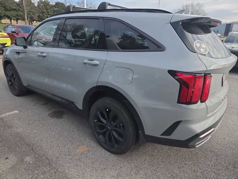 Used 2022 Kia Sorento SX image 7