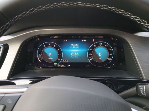New 2026 Volkswagen Atlas Cross Sport SE AWD/4WD image 15