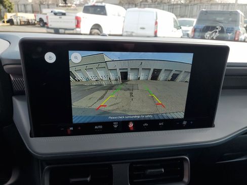 New 2026 Ford Maverick XL image 21