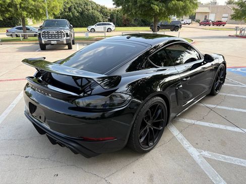 Used 2021 Porsche 718 Cayman GT4 RWD image 4