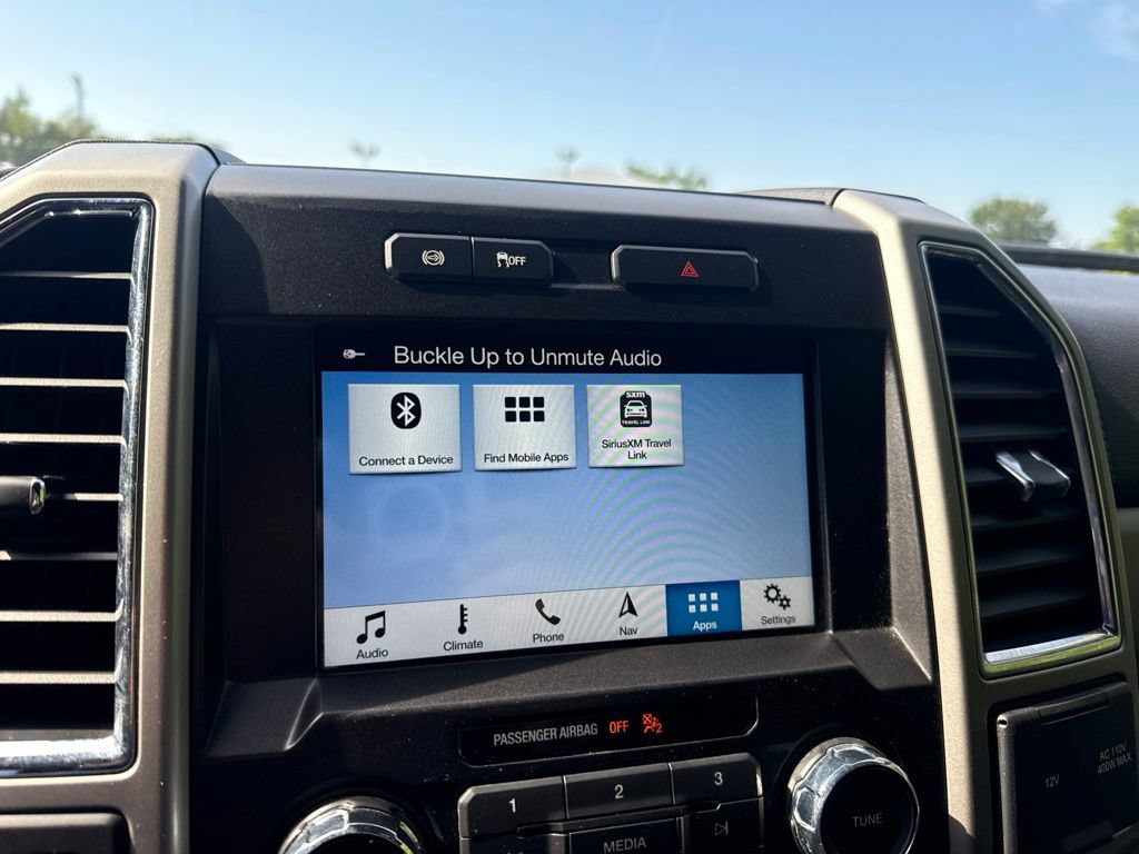 Used 2018 Ford F250 Lariat w/ Snow Plow Prep Package AWD/4WD image 27