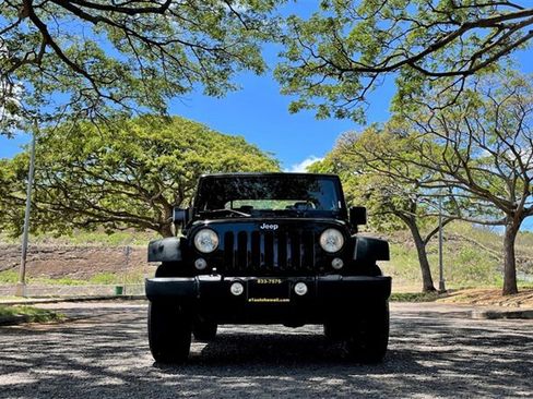 Used 2015 Jeep Wrangler Sport w/ Quick Order Package 24S AWD/4WD image 11