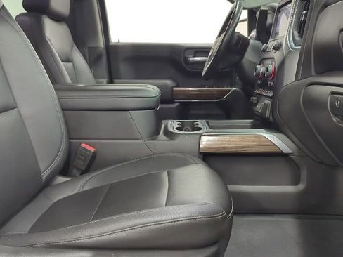 Used 2021 Chevrolet Silverado 1500 LT Trail Boss w/ Convenience Package II AWD/4WD image 24